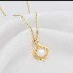 Pearl Pendant Necklace for Women Gold Plated Silver Alloy Chain Fashion Jewellery - Image 2