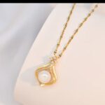 Pearl Pendant Necklace for Women Gold Plated Silver Alloy Chain Fashion Jewellery - Image 3
