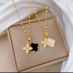 Gold Plated Flower Pendant Necklace Set for Women, Delicate Floral Chain for Girls, Fashion Jewellery